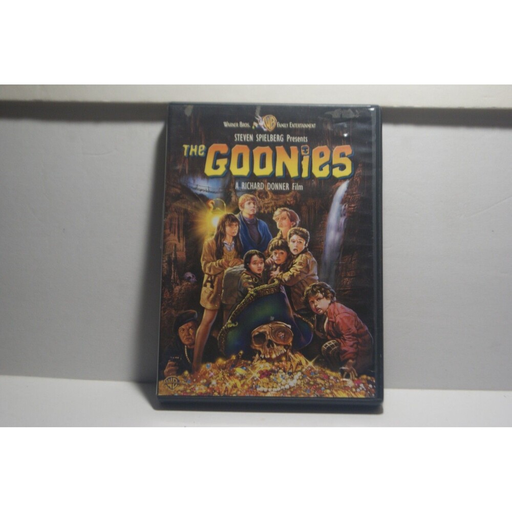 The Goonies (DVD, 1985) Action Adventure Kids Saving Home & Town Treasure
